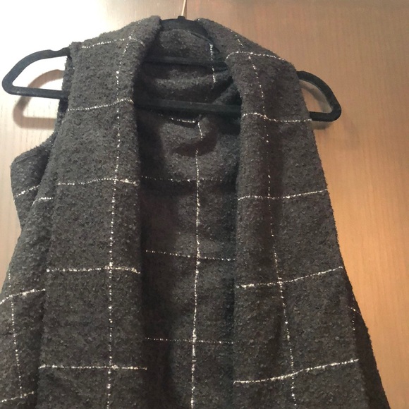 Express Vest NWOT - Picture 2 of 4